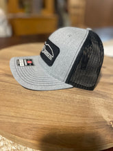 Load image into Gallery viewer, Stitched Rectangle Patch Snap Back Hat - Grey
