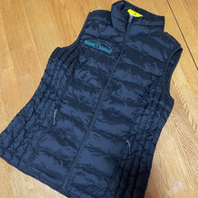 Load image into Gallery viewer, Women&#39;s Puff Vest

